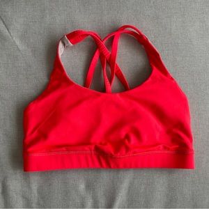 Lululemon- sports Bra size 6